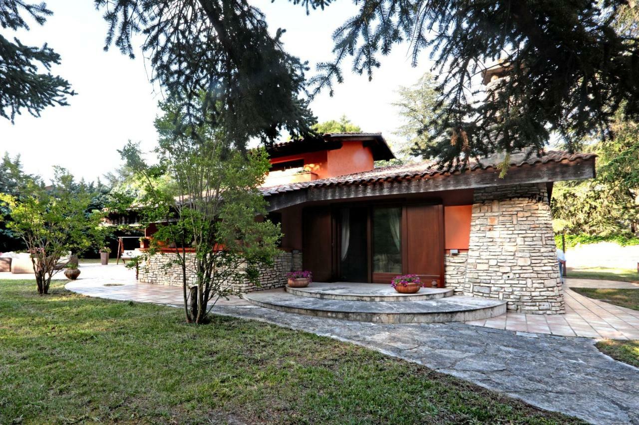 I Lari Castel Del Monte Bed & Breakfast Castel Del Monte  Exterior photo