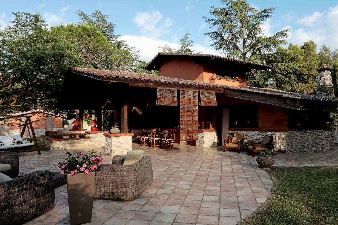 I Lari Castel Del Monte Bed & Breakfast Castel Del Monte  Exterior photo